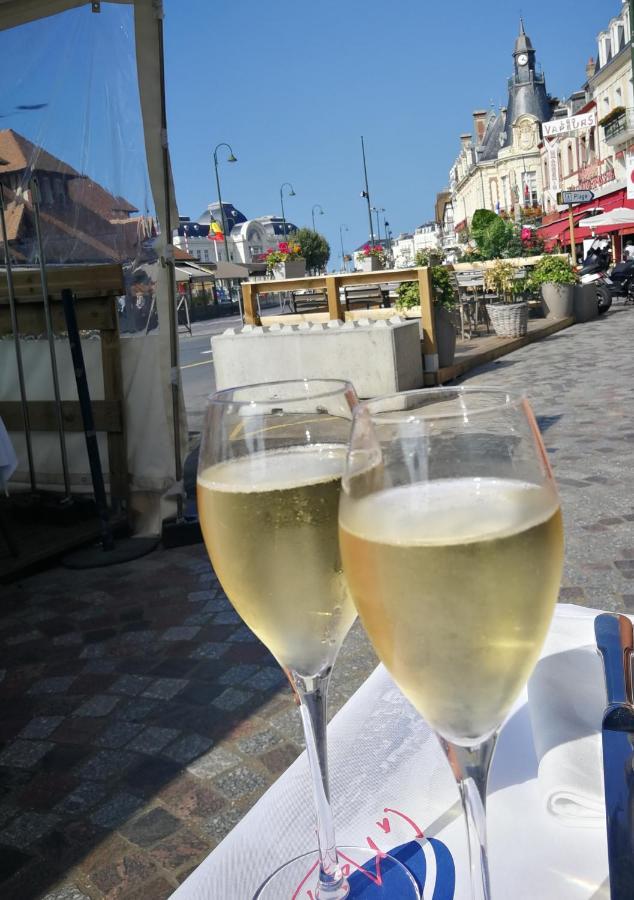 Study Du Pecheur Leilighet Trouville-sur-Mer Eksteriør bilde