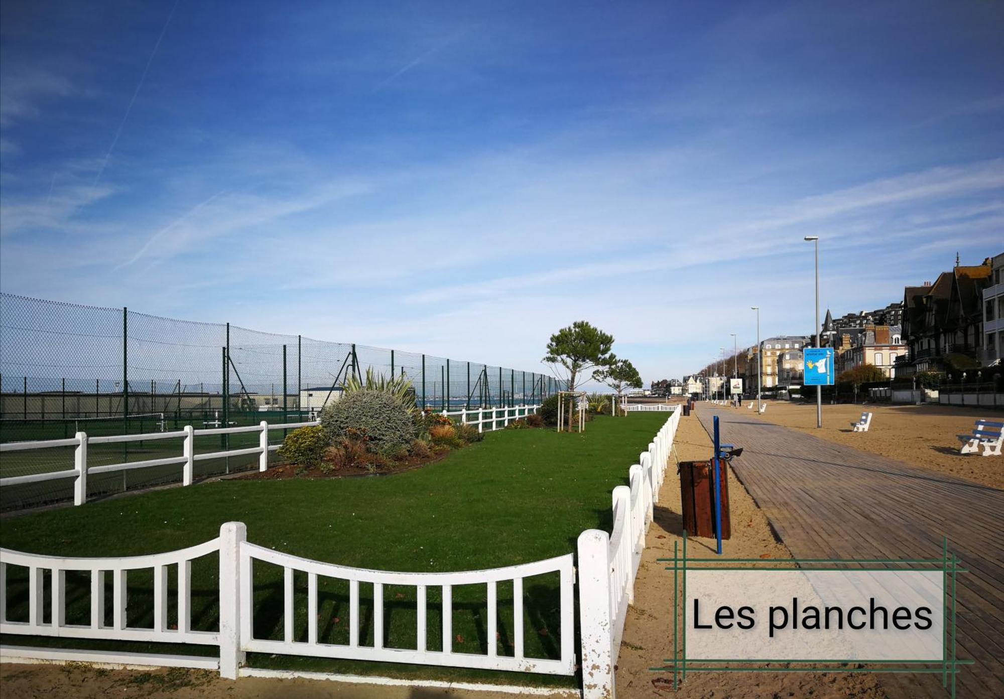 Study Du Pecheur Leilighet Trouville-sur-Mer Eksteriør bilde